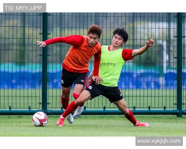 广州篮球队在选拔赛中以75分稳居积分榜首位，展现强劲实力